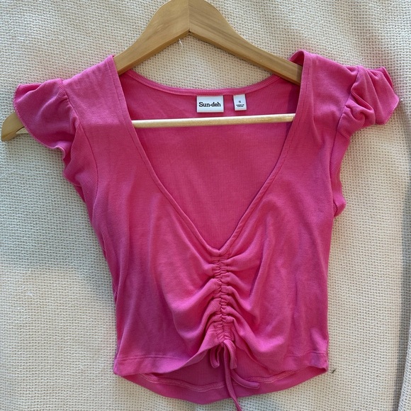 Sun-Deh Aritzia Ruched Ruffle Pink Blouse - Picture 1 of 5